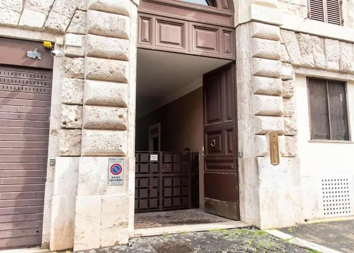 Welcome To The Colossehome Daire Roma